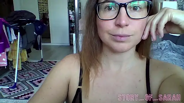 Snapshot of story_of_sarah chatting on 04/01/26, 08:04 story of sarah online show from 04/01/26, 08:04