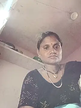 Snapshot of So_payal chatting on 09/13/25, 06:24 So payal online show from 09/13/25, 06:24