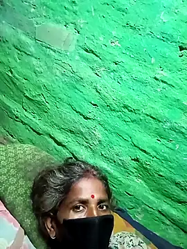 Snapshot of So_payal chatting on 10/03/25, 11:24 So payal online show from 10/03/25, 11:24