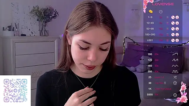 Leila Vanilla online show from 11/30/25, 02:26