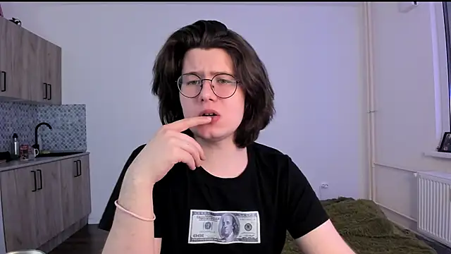 Snapshot of Derek_Shameless chatting on 02/18/26, 05:20 Derek Shameless online show from 02/18/26, 05:20