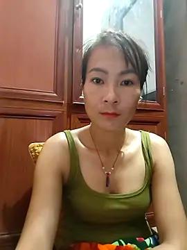 Yumyum kiw online show from 11/01/25, 10:23