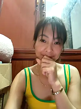 Yumyum kiw online show from 11/16/25, 12:16