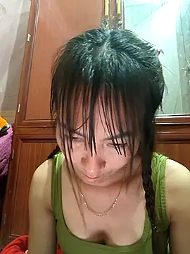 Yumyum kiw online show from 12/05/25, 05:05