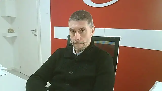 Snapshot of max79ve31 chatting on 01/08/26, 12:29 max79ve31 online show from 01/08/26, 12:29