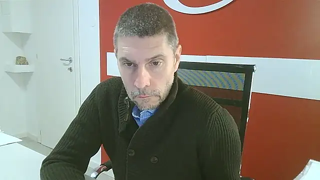 Snapshot of max79ve31 chatting on 01/09/26, 09:01 max79ve31 online show from 01/09/26, 09:01
