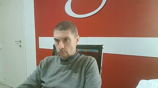Snapshot of max79ve31 chatting on 03/04/26, 12:55 max79ve31 online show from 03/04/26, 12:55