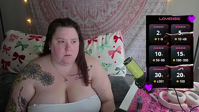 brookenicole3003 online show from 04/29/26, 01:48