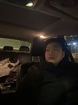 Fengbaby-555 online show from 12/22/25, 10:56