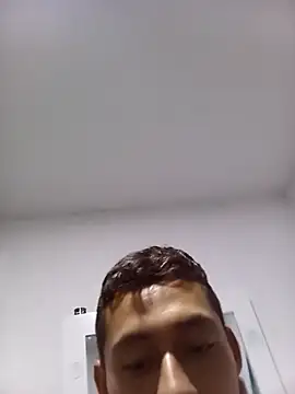 Boy hot- online show from 09/16/25, 04:24