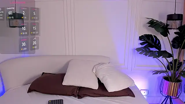 Dafne Hillss online show from 11/28/25, 12:52