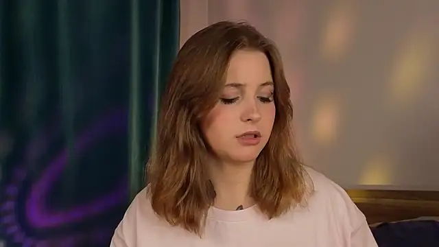 Snapshot of LoveSeekins chatting on 02/03/26, 07:08 LoveSeekins online show from 02/03/26, 07:08