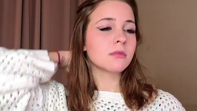 Snapshot of LoveSeekins chatting on 02/25/26, 07:23 LoveSeekins online show from 02/25/26, 07:23