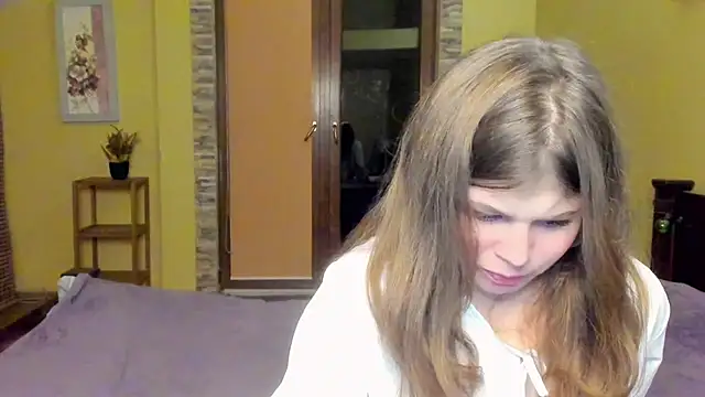 Lilly Jess online show from 10/21/25, 05:02