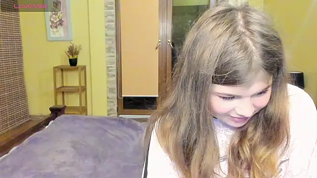 Lilly Jess online show from 10/30/25, 07:47