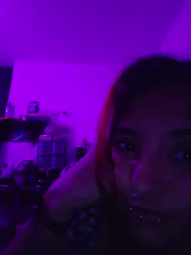 carolinerue online show from 05/07/26, 04:40