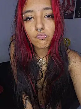 carolinerue online show from 06/22/26, 11:13