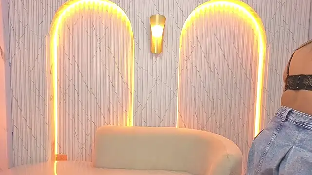 antonela tp online show from 11/08/25, 12:49