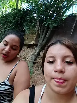 Snapshot of Shell_Latina chatting on 12/13/25, 07:53 Shell Latina online show from 12/13/25, 07:53