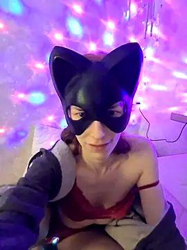 Snapshot of SecretIna chatting on 03/10/26, 08:47 SecretIna online show from 03/10/26, 08:47