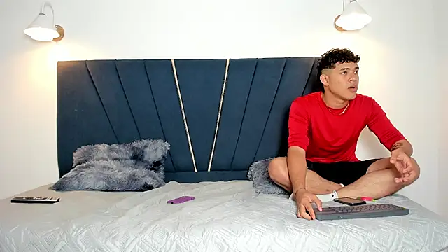 maicol cum23 online show from 11/12/25, 01:28