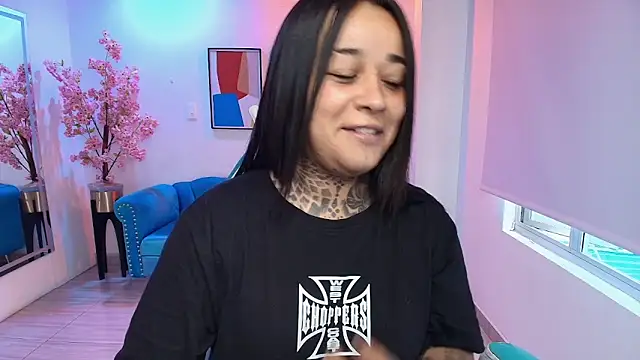 Black roseee online show from 12/01/25, 07:41