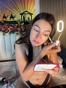 Dakota Evanns online show from 12/15/25, 07:07