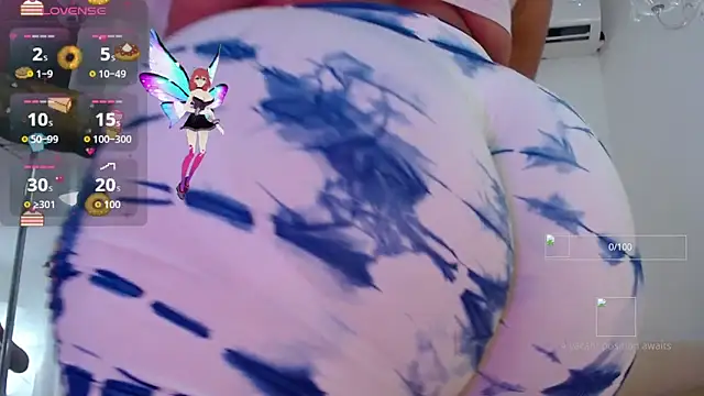 Snapshot of ValeryBerri chatting on 10/27/25, 12:31 ValeryBerri online show from 10/27/25, 12:31