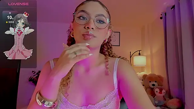 OxanaFedorova1- online show from 06/08/26, 07:25