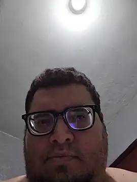 Santiagoqro85 online show from 01/09/26, 12:46