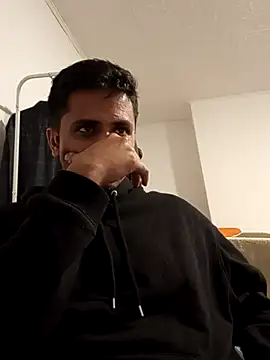 eyepach96 online show from 09/26/25, 09:41