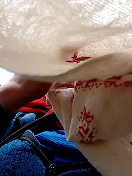 Snapshot of kemtuoi-sex chatting on 01/14/26, 09:04 kemtuoi-sex online show from 01/14/26, 09:04