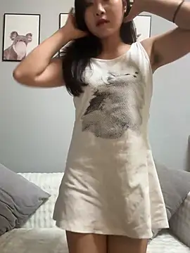 Snapshot of wly2028 chatting on 03/23/26, 01:04 wly2028 online show from 03/23/26, 01:04