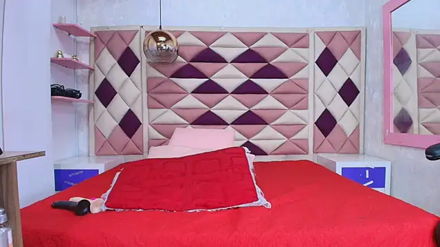 abbyrouss  online show from 09/21/25, 03:08