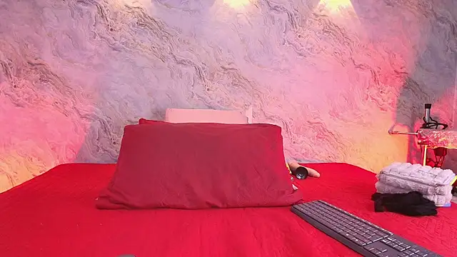 abbyrouss  online show from 10/08/25, 03:04