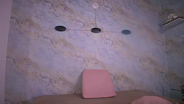 abbyrouss  online show from 10/11/25, 03:06