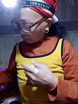 -Xuka-200 online show from 12/04/25, 10:18