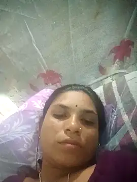 Notyriya7 online show from 10/08/25, 04:04