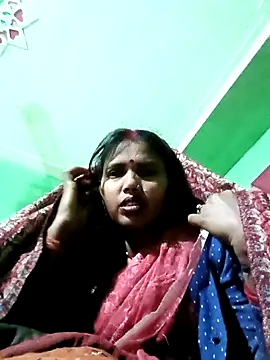 Snapshot of Cm_pooja chatting on 02/02/26, 08:29 Cm pooja online show from 02/02/26, 08:29