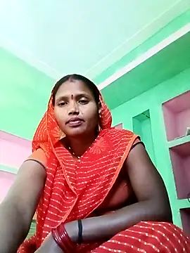 Snapshot of Cm_pooja chatting on 02/09/26, 09:35 Cm pooja online show from 02/09/26, 09:35