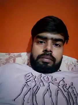 soniriyaa010101 online show from 10/22/25, 09:42