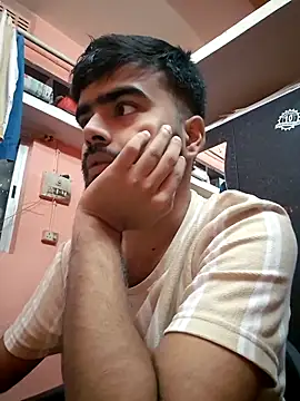 soniriyaa010101 online show from 11/14/25, 10:14