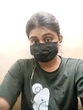 Snapshot of riya_sexy_123 chatting on 10/02/25, 08:49 riya sexy 123 online show from 10/02/25, 08:49