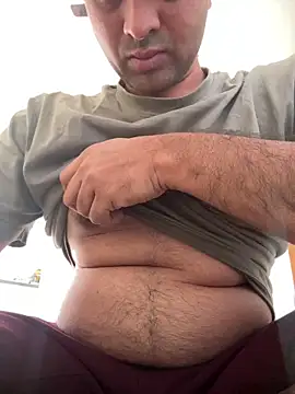 Snapshot of sunnu_97_ chatting on 02/12/26, 03:45 sunnu 97 online show from 02/12/26, 03:45