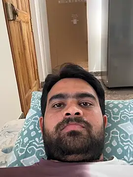 Snapshot of sunnu_97_ chatting on 03/05/26, 05:36 sunnu 97 online show from 03/05/26, 05:36