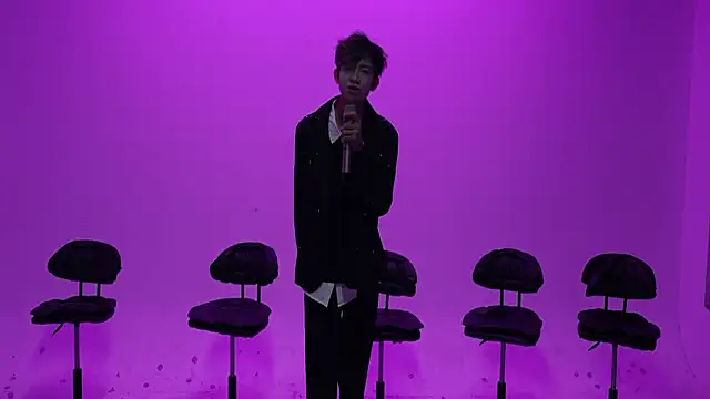 Snapshot of JL-sweetbaby1 chatting on 10/27/25, 12:20 JL-sweetbaby1 online show from 10/27/25, 12:20