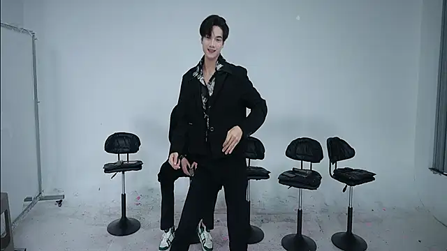 Snapshot of JL-sweetbaby1 chatting on 11/03/25, 05:31 JL-sweetbaby1 online show from 11/03/25, 05:31