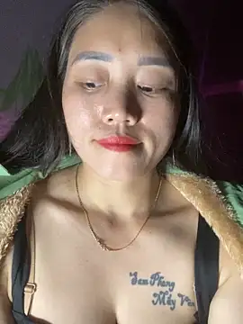 chipp-bong online show from 11/18/25, 01:04