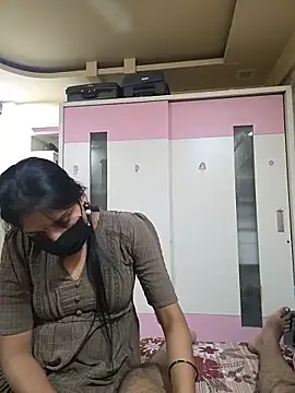 Snapshot of shobha_lover02 chatting on 11/07/25, 12:16 shobha lover02 online show from 11/07/25, 12:16