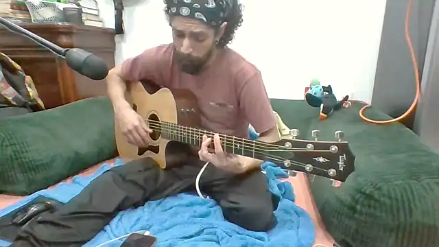 Snapshot of Stringin69 chatting on 04/09/26, 07:47 Stringin69 online show from 04/09/26, 07:47